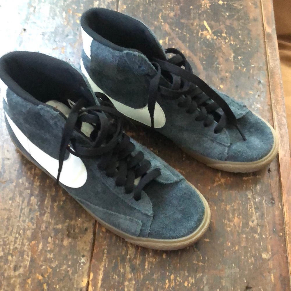 Nike sneaks